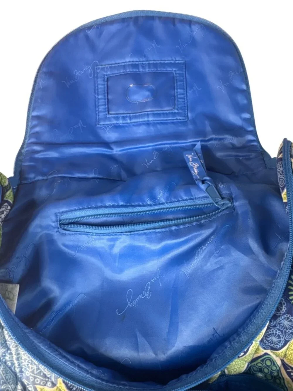 Vera Bradley Doodle Daisy Blue Floral Quilted Backpack W/Multiple Pockets